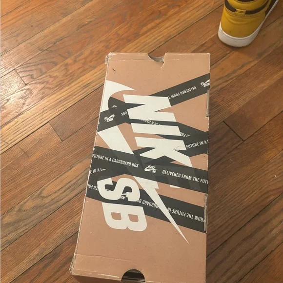 Nike Dunk Low Pro SB Shoes SQ/MTLLC ZNC-
WHITE- GM - Picture 6 of 7